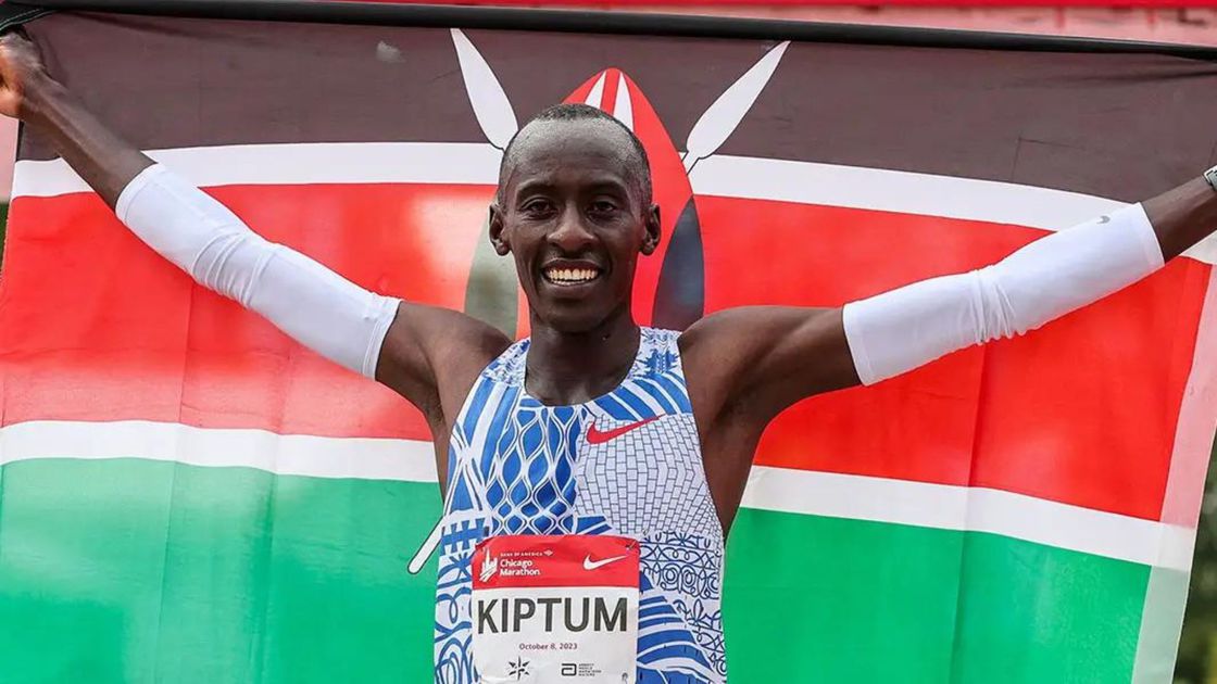 Kiptum pointing to break two-hour obstruction at Rotterdam Marathon in 2024
wleaguesports.blogspot.com/2023/12/kiptum…

#Athletics #AthleticClub #athleticsawards #Kiptum