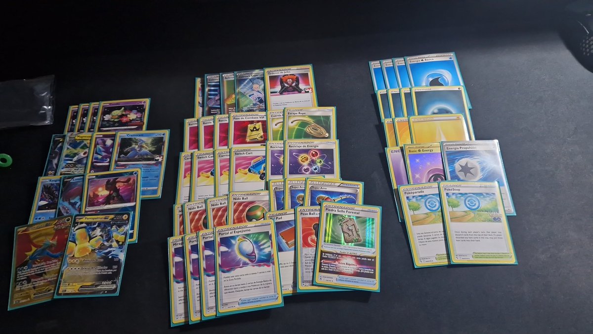PathToTheWin's tweet image. Decklist by our last local's winner @alestacansado who played lost box kyogre w magnezone vstar
MU's
Gholdengo ex WLT
Sablezard WW
Roaring moon ex LWW
Gg's everyone