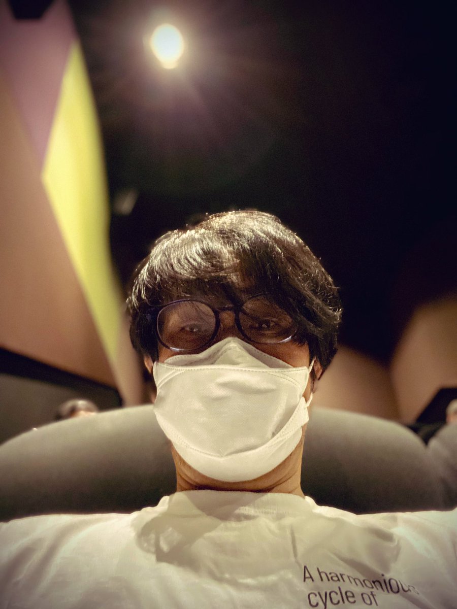 HIDEO_KOJIMA_EN's tweet photo. Went to see "The Hunger Games: The Ballad of Songbird & Snakes" because Hunter Schafer is in it. I don't remember much about "The Hunger Games" anymore, but I've seen up to about 3. I may have seen the fourth one on the plane. I feel like I'm getting "The Maze Runner" mixed up with "The Hunger Games". Well, it's okay, because this one is a prequel. I was wondering who the diva was because she sung so well, and it turned out to be the daughter from Spielberg's version of "West Side Story". She must be good.