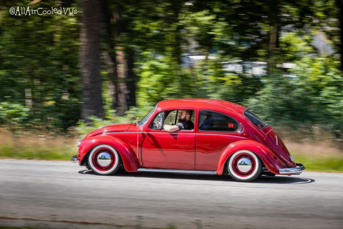 allaircooledvws's tweet photo. Friday Feature: “My 73 Super Beetle, 1600cc with twin Webers. Fitted with a 62 deck lid, tinted windows, lowered with coilovers, older style bumpers and painted in BMW Imola Red. Sound-system features five 8x6 inch speakers, two 6x10 inch speakers and a 12” subwoofer” Owner: Emil https://t.co/TpBlcxXNqr