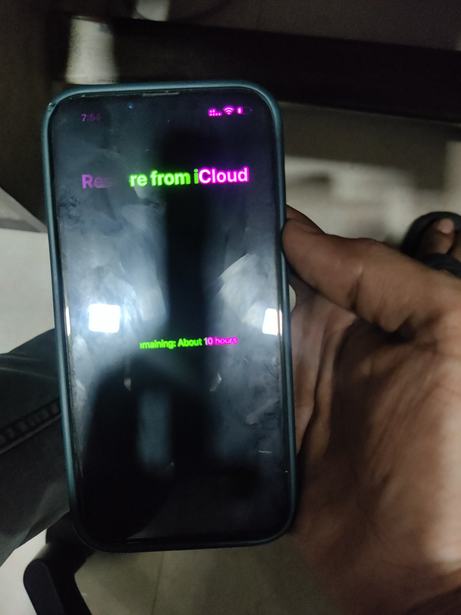 charuhassc's tweet image. 📱😫 Hey iPhone users, we need a digital rescue mission! 🚀 My beloved iPhone 13 turned rebellious post a software update, and its display is staging a full-on protest.  Calling on the tech superheroes &amp;amp; @Apple, let&apos;s save my sanity! 🦸‍♂️🦸‍♀️ #iPhoneSOS #TechEmergency @AppleSupport