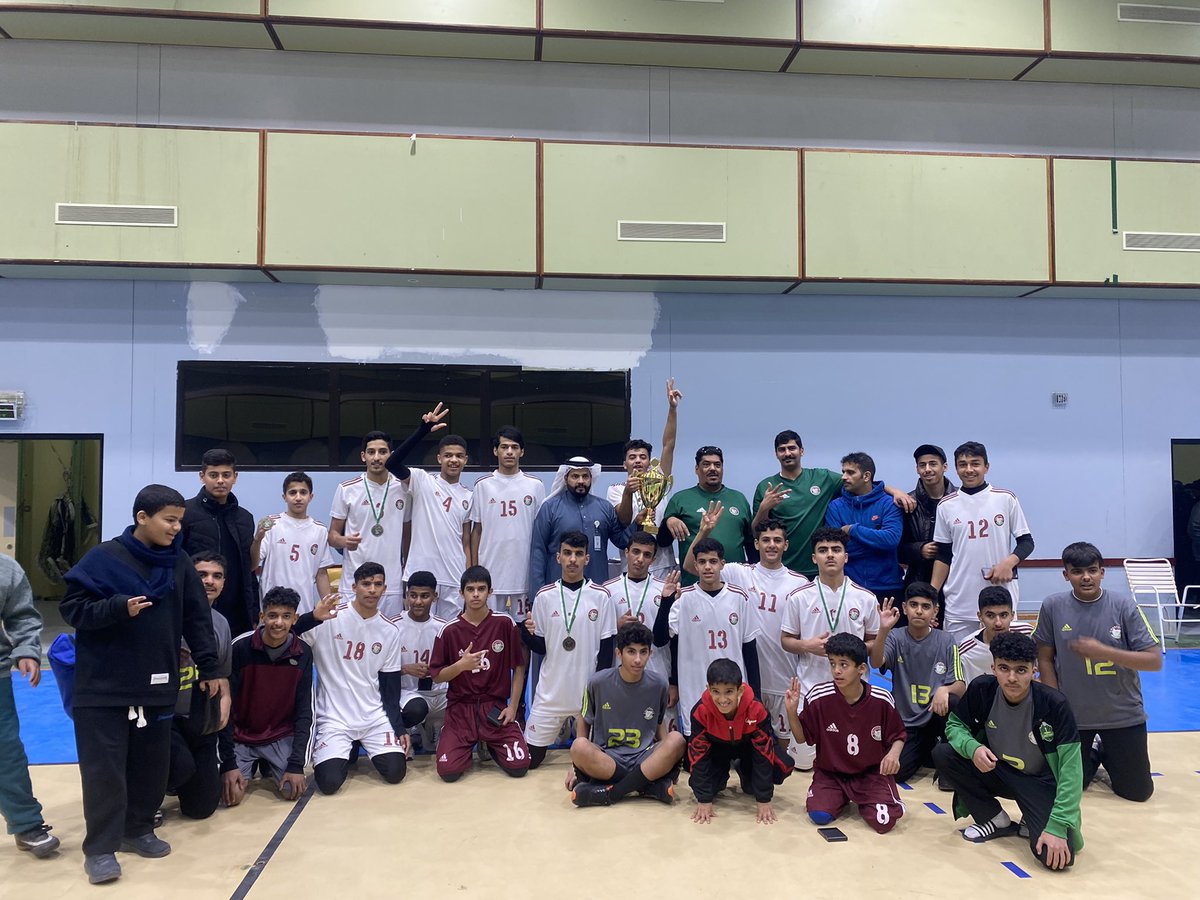 qurayatclup's tweet photo. شباب #القريات بطل منطقة الجوف 
للكرة الطائرة 
بعد تغلبة على نادي الإنطلاق
 3 &amp; 0
الف الف مبروووووووك للأبطاااال https://t.co/ElOF35jIcC