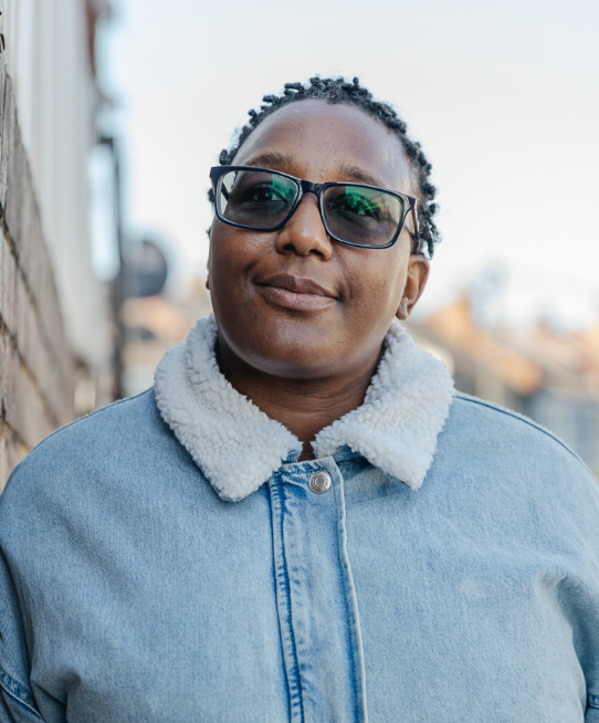 samaritans's tweet photo. Bella called us when she was going through a really tough time 👇
 
“There was one evening things got way too much, I’d had enough, I just wanted to go somewhere, anywhere. And then I phoned Samaritans. I'm here today because they were there to listen. 1/2 https://t.co/p7MgRBlnbe