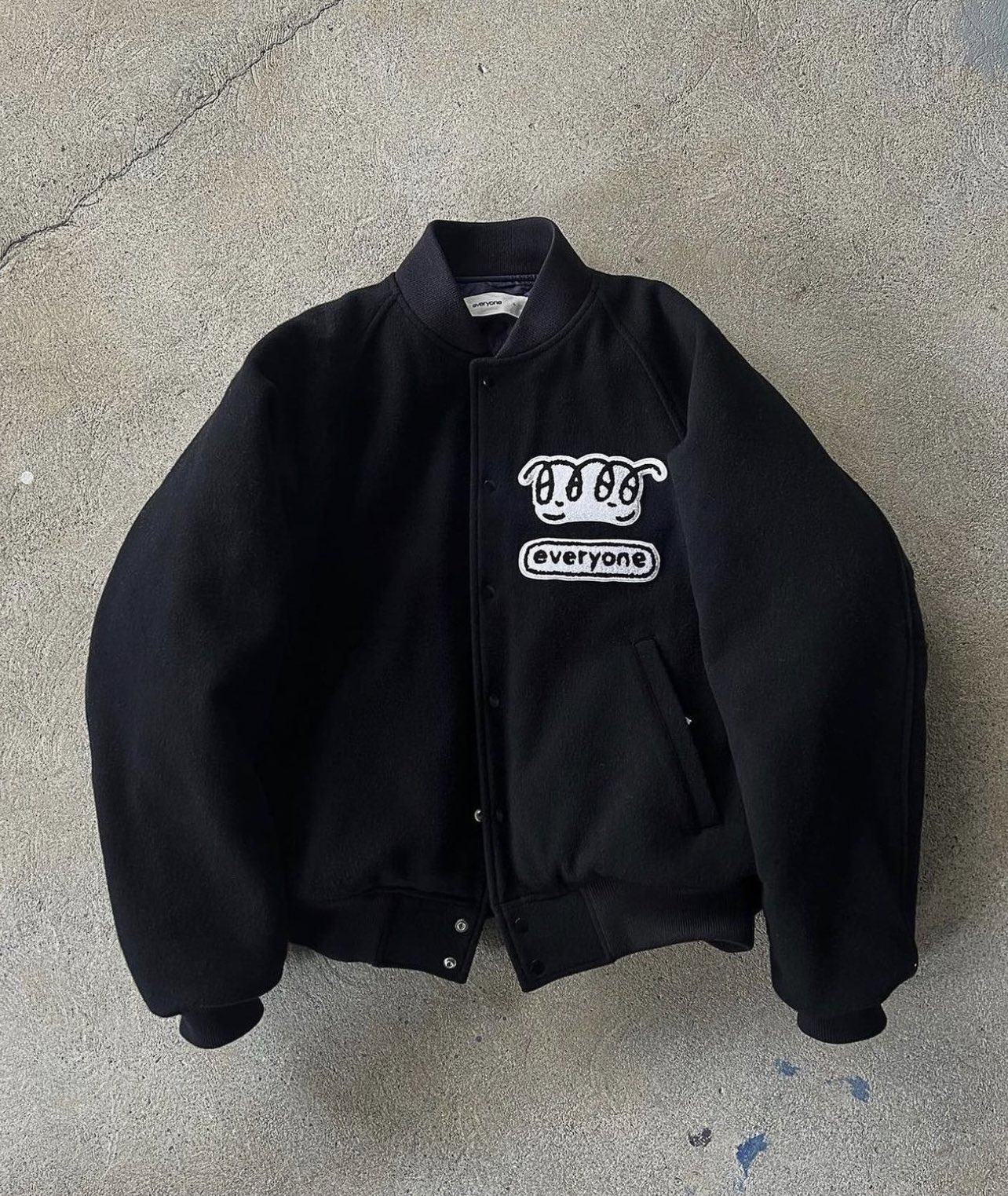 Outlander Magazine on X: 