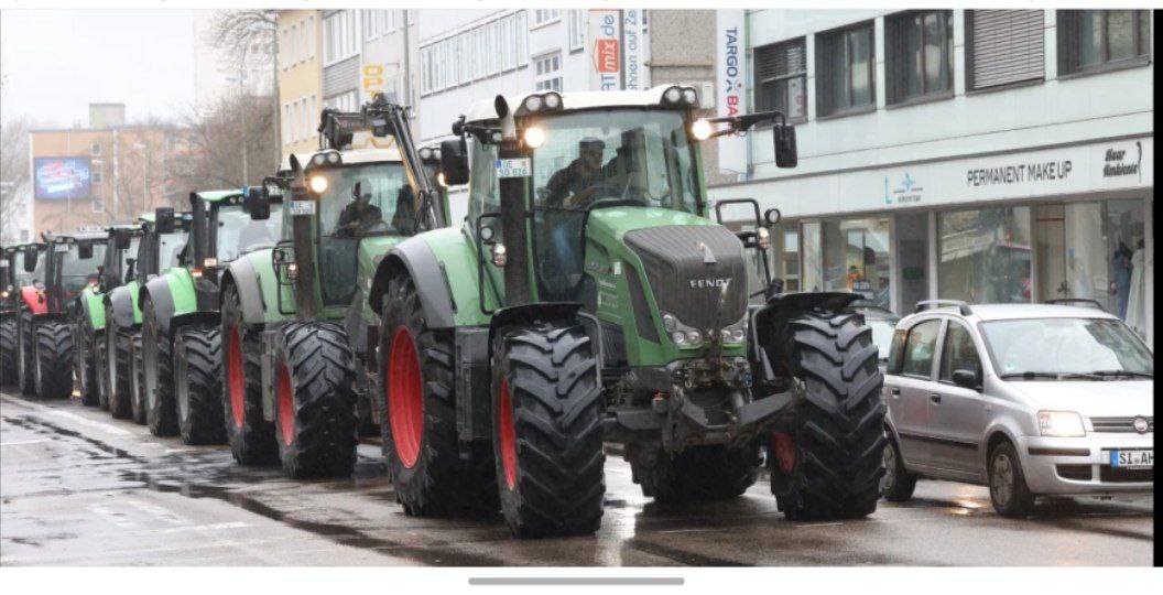 boxessereturns's tweet image. 29.12.23 – Siegen.

Azioni in corso in tutta la Germania 

Oggi si va a tutto gas