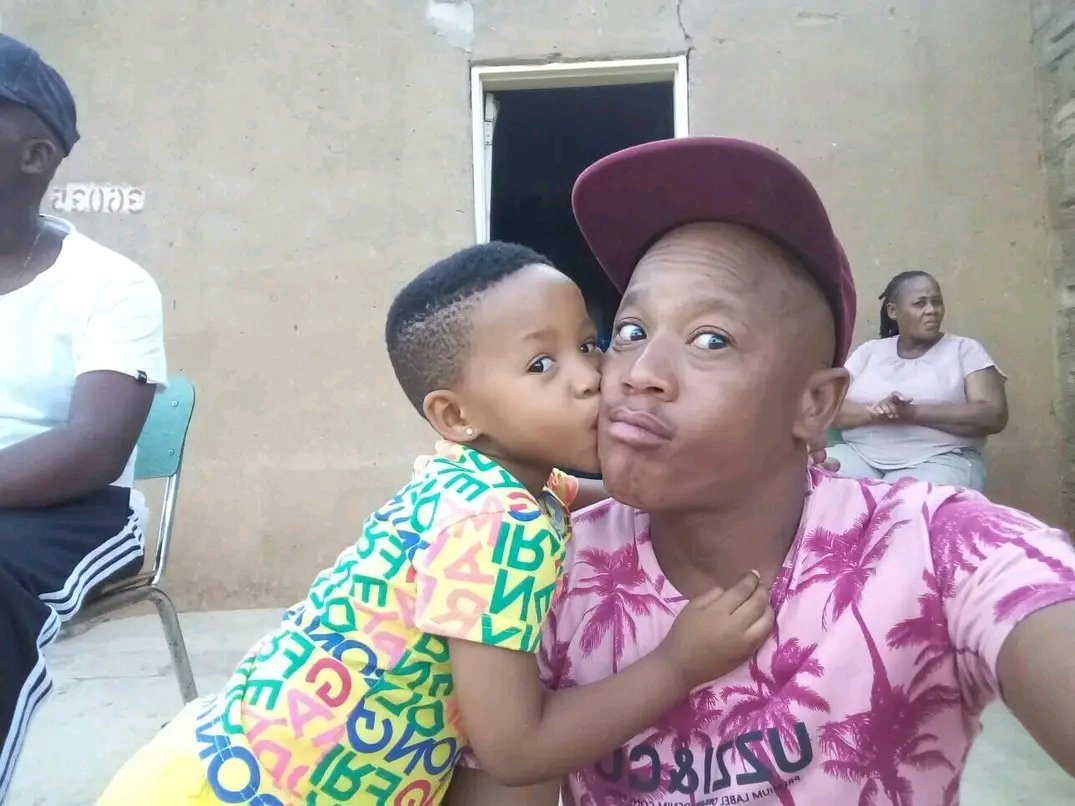 BotsheloMick's tweet photo. Me nd my daughter https://t.co/Cbft6stTsb