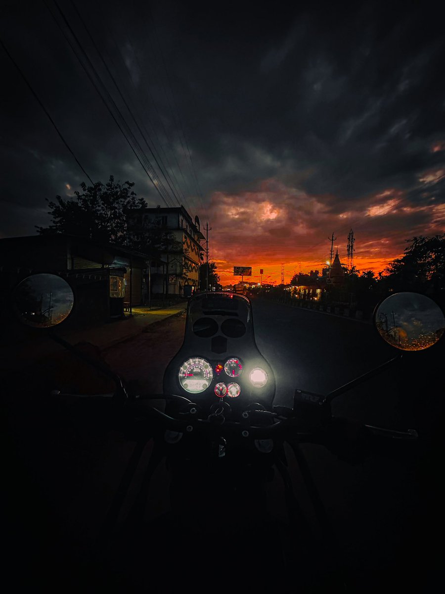 Follow on instagram for awesome travel content.
instagram.com/the_gypsydoct0r?