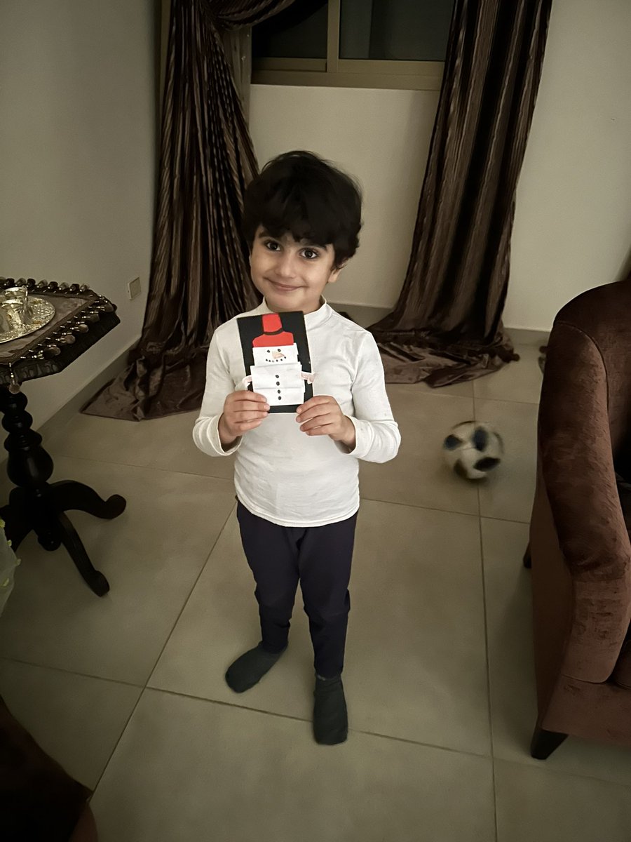 mona_dimassi's tweet photo. آدم ظرافة
روضة ثالثة (ج)
يصنع الرجل الثلجي
@makdawhaschool https://t.co/PWFv3LmdDk