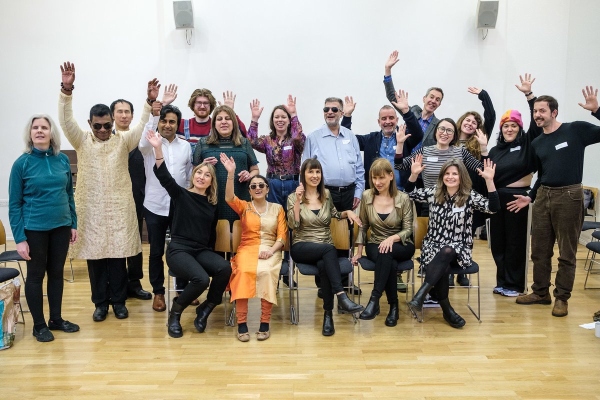 Live Music Now SE has been delighted to partner with @baluji1 and welcome 12 members of @InnerVisionOrch as guest musicians for 2023-24. Inner Vision is the world’s only professional ensemble of blind musicians. Read more about our partnership here: livemusicnow.org.uk/innversionpart…