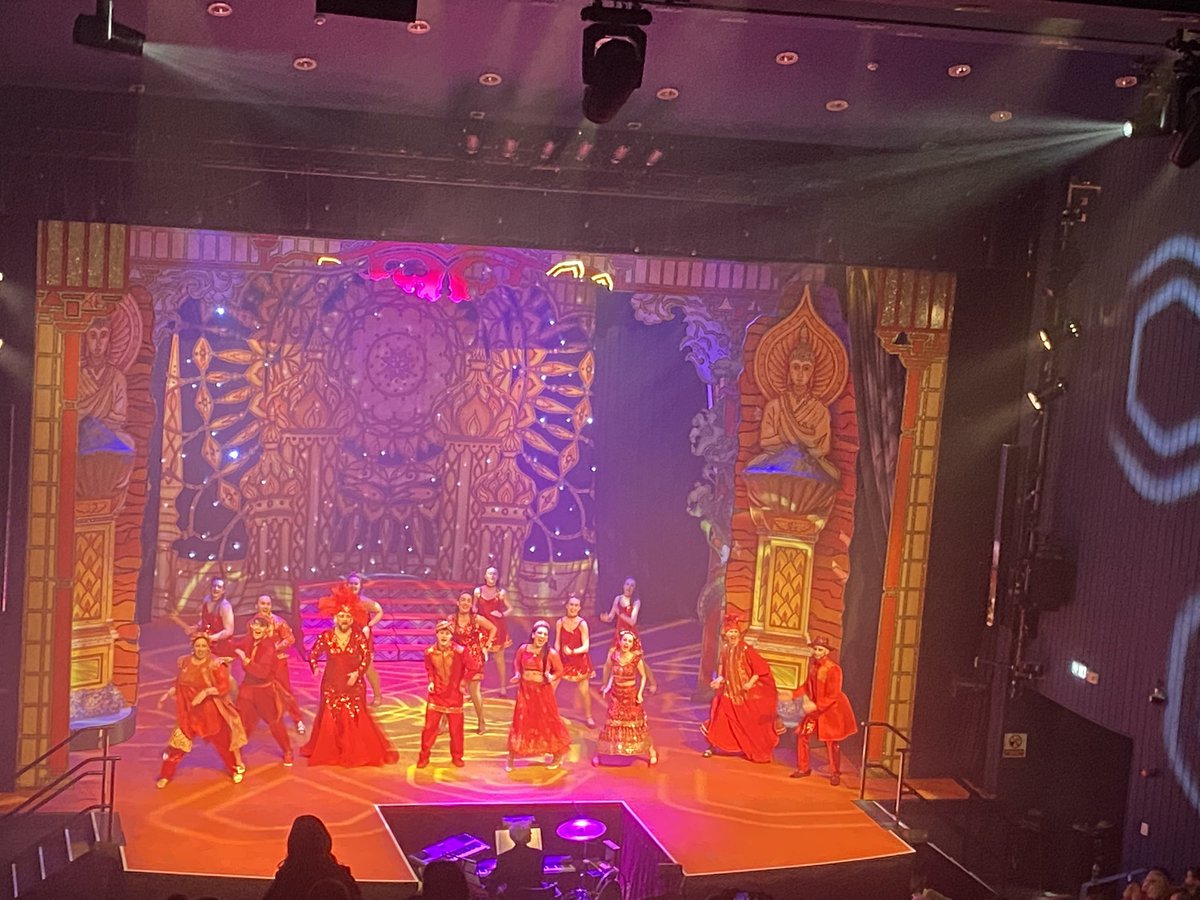 Thoroughly enjoyed Aladdin <a href="/LimeTreeTheatre/">Lime Tree Theatre</a> written by Mike Finn and directed by the very brilliant <a href="/soilsitheoir/">Michael Finneran</a>. Fabulous way to spend an afternoon - lots of laughs for all.  Go and see it if you can!
