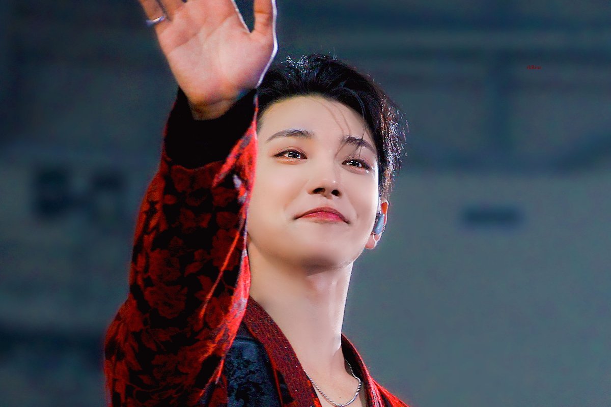 。・゜ 　♡ 。　　・　゜ 　　　♡
　　　♡　　　　♡ ゜・。。 ♡
・゜ ♡ ゜・𝑯𝑩𝑫 𝑱𝒐𝒔𝒉𝒖𝒂 * ・ ♡ ° . 。
　　　　♡.
　。・゜　　　 ♡ ・ 。　　。・゜ ♡

#슈아_태어나줘서_고맙다고_안아주고싶어
#YoshiYoshiSHUADay
#조슈아 #JOSHUA #세븐틴