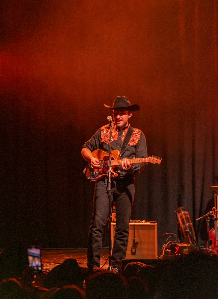 Granada Theater (@granadatheater) on Twitter photo ✨🎵 Dallas danced the night away with Straight Tequila Night and <a href="/RRMdTX/">Raised Right Men</a>! (12.28.23) 🤠🎸 ✨🎵 Dallas danced the night away with Straight Tequila Night and <a href="/RRMdTX/">Raised Right Men</a>! (12.28.23) 🤠🎸