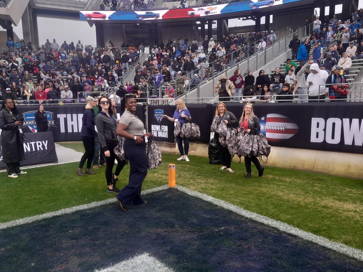 What a great time attending the 2023 Lockheed Martin Armed Forces Bowl and celebrating our 2023 branch winners! Congratulations to Air Force Football on their win! #AFIMSOYFamily #BowlForTheBrave #LMAFB