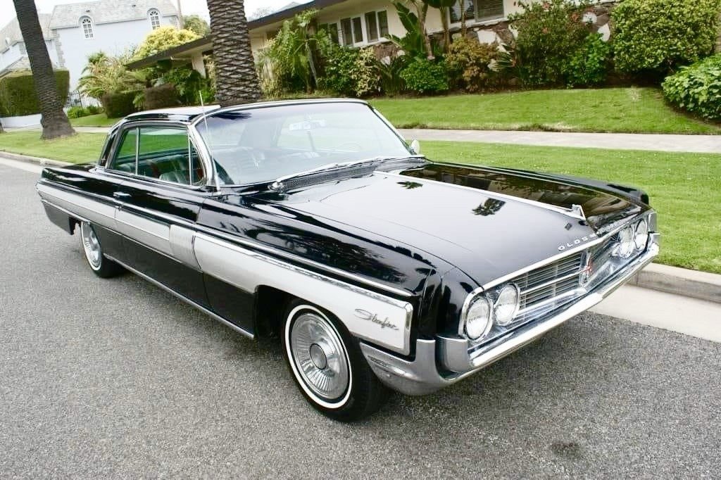 1962 Oldsmobile Starfire