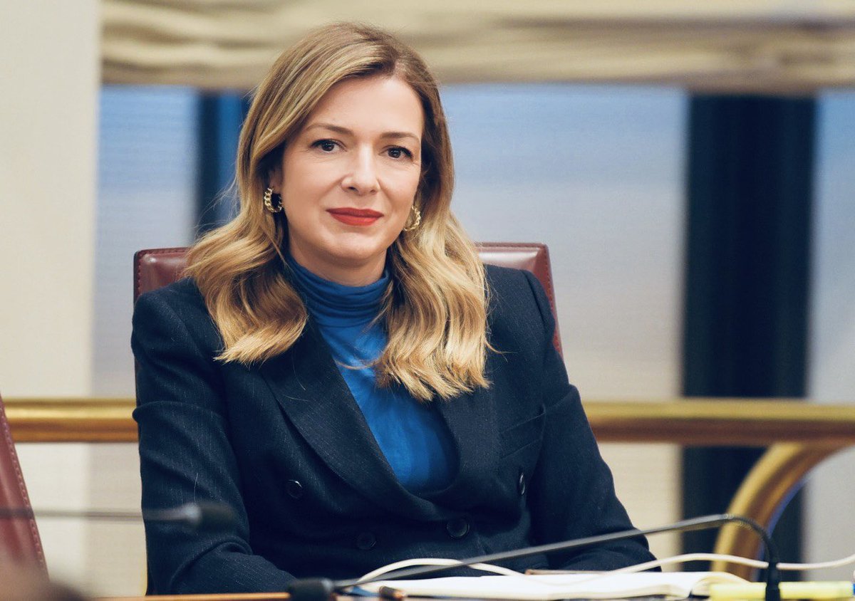 ✅ Questa notte abbiamo approvato in Consiglio regionale la manovra di bilancio di Regione #Abruzzo. È un'ottima notizia per tutto il territorio… 

➡️ instagram.com/p/C1b7QCZIryV/…