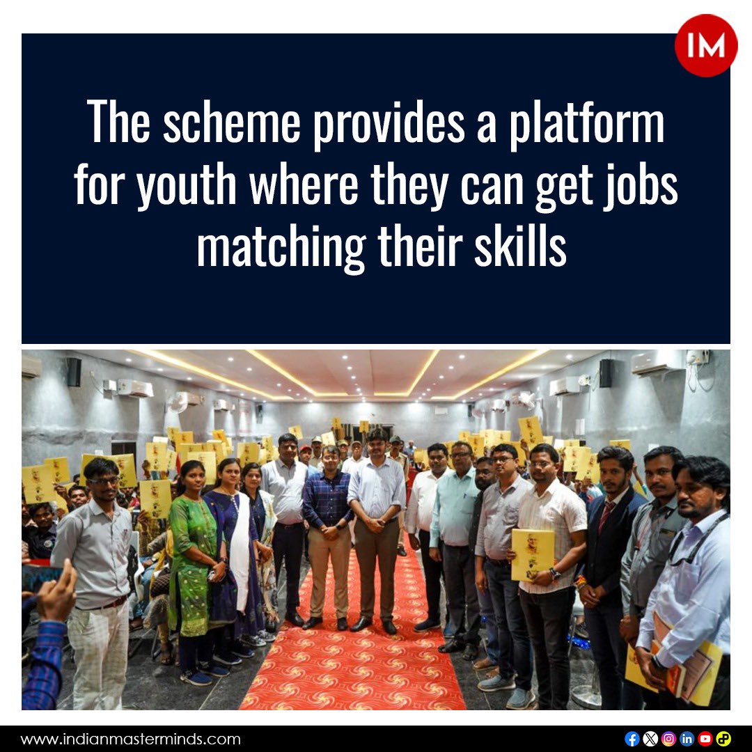 i3masterminds's tweet photo. IAS officer Rahul Deo’s ‘Akanksha’ project in Mungeli, Chhattisgarh, connects job-seekers with opportunities, providing over 800 jobs. Bridging the gap for local youth, the initiative transforms lives.
@rahuldeoias
#JobOpportunities #IASInAction #AkankshaProject #RahulDeoIAS #YouthEmployment #CommunityImpact #Changemakers #LocalJobs #IASInitiative