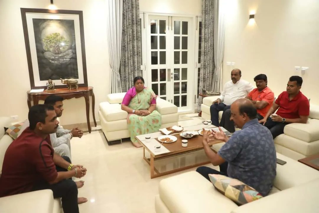 MALimbavali's tweet photo. officials to conduct a detailed investigation of the incident and provide justice to the girl's family. As the family members of the girl have gone to their native village,will meet and console them once they are back and will request them to cooperate with the investigation.
3/3 https://t.co/8S2EPADfS3