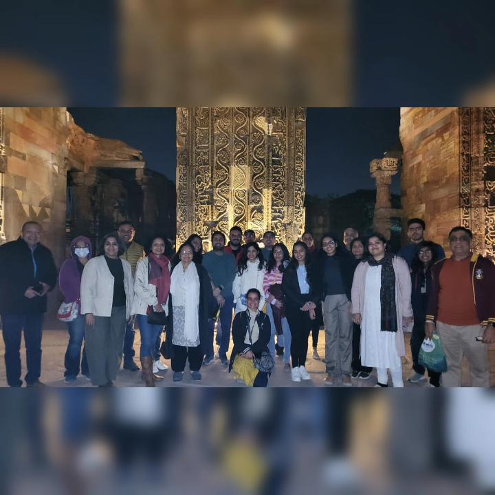 EnrouteH's tweet photo. #heritage #raatkeafsane #heritagewalks #havelis #chandnichowk #uniquetours #guidedwalks #lastweekend  #weekendvibes #weekendrecommended #olddelhi  #weekendadventures #delhi #exploration #eih https://t.co/1IVjAOtrrL