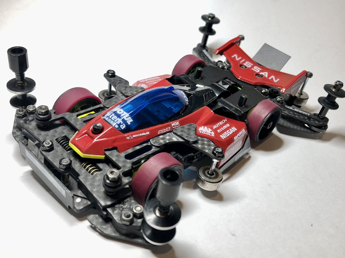 cody_mini4's tweet photo. 先日の新車
ボロボロになる前に📷
イメージは3号車。高星推しなので
#ミニ四駆
#mini4wd
#Niterra
#MOTUL
#NDDPRacing
#nismo
#MICHELIN https://t.co/AujLztdROS