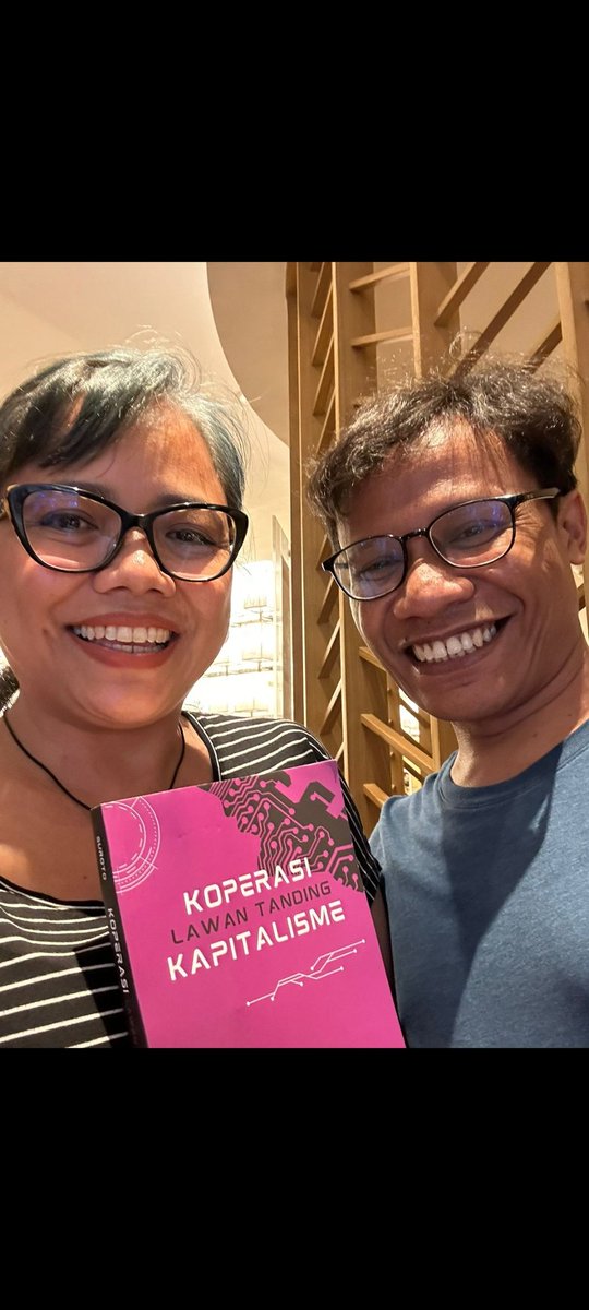 Ketemu kak <a href="/BivitriS/">Bivitri Susanti</a> pakar hukum hebat secara random. Nice kak