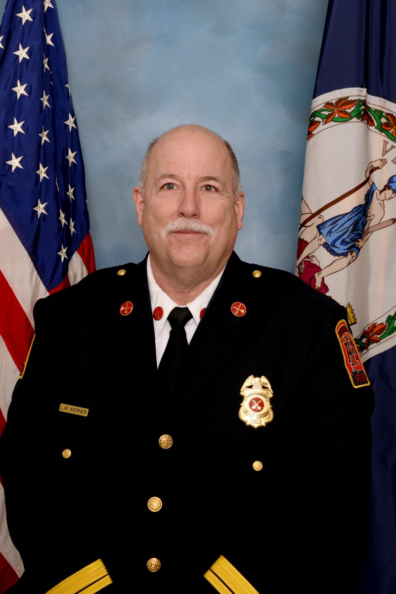 CONGRATULATIONS to @HFDVA Battalion Chief Larry Werner, celebrating 39 years of service to the city today! Chief Werner is assigned to 'B' Shift, commanding city-wide operations. Great job, Chief!