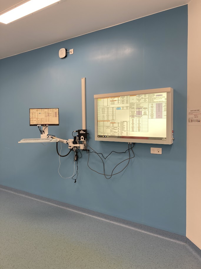 Negatoscreen1's tweet photo. Installation de #𝐍𝐞𝐠𝐚𝐭𝐨𝐬𝐜𝐫𝐞𝐞𝐧 49" dans des blocs opératoires à #Caen

Découvrez notre gamme spéciale blocs opératoires sur : https://t.co/7BBJacpoP4

#negatoscope #medical #digital #bloc https://t.co/h20dUTZiKG