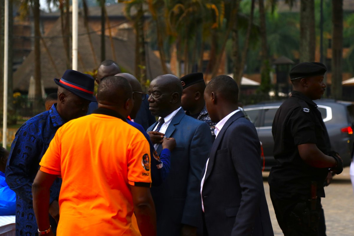 Smack 70s tweet media