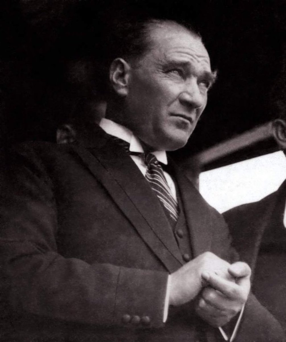 "Yurtta sulh, cihanda sulh."
 
Mustafa Kemal Atatürk