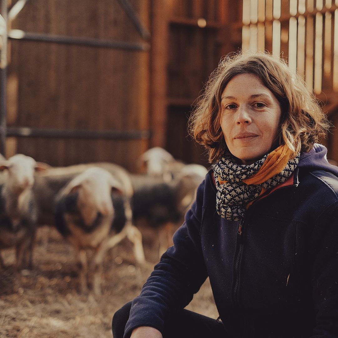 👩‍🌾 "On a fait appel à Terre de Liens, qui s'est porté acquéreur et nous a loué la ferme via un bail rural environnemental. L'aventure a enfin pu commencer !"

Aidez-nous à faire pousser des fermes partout en France : bit.ly/RevenonsSurTer…