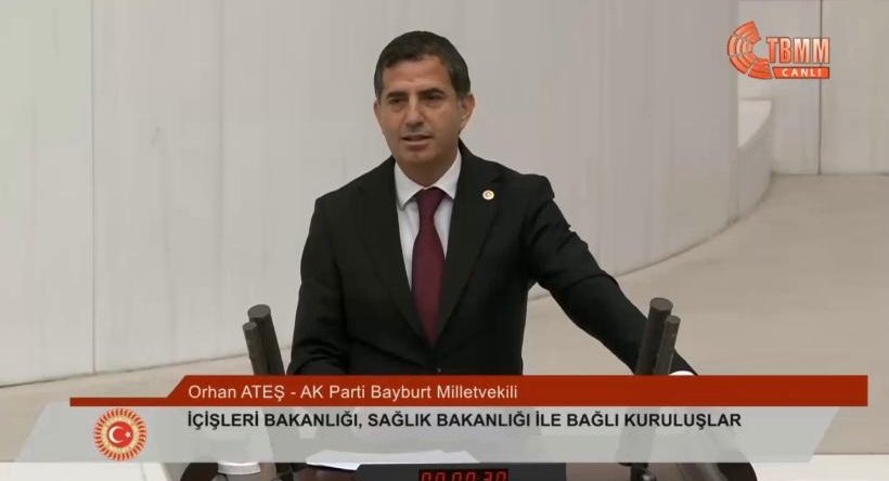 Bayburt'umuza sağlık alanında  bir müjde daha...

Bayburt ağız ve diş sağlığı merkezimizde ağız ve çene cerrahi uzmanımız poliklinik hizmeti vermeye başlamıştır. .
