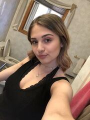 sandy82194's tweet photo. Netflix and chill 
My Whatsapp Number >>>> +447466095125
My Goggle Chat >>>  lisaayres425@gmail.com
Lets talk there 
My snapchat is locked my old friends add me or text me here https://t.co/YUufHwxcja