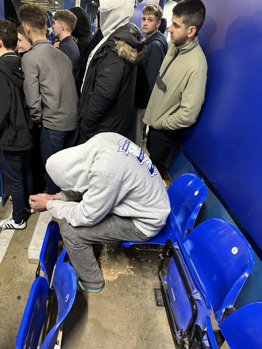 JamesBrownhill1's tweet photo. Rooney Ball #BCFC https://t.co/oxDXJSk3At