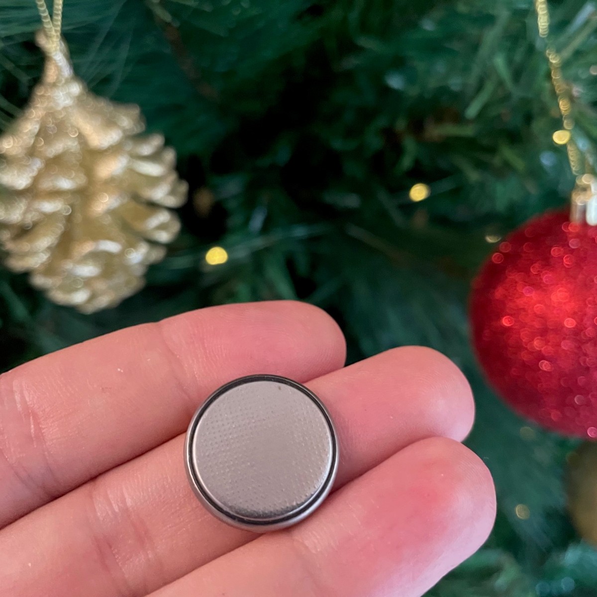 We all need a recharge over the holidays 😊 but when you've got small 🔋 like this lying around the house, it's very easy for children to swallow them ⚠️ Keep batteries for presents away from children where possible. Stay safe, New Zealand 🎄 #Health #Safety #Holidays #Toys