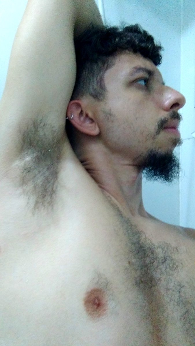 SubLittleScorp's tweet image. Armpit 👅
#gay #gayboy #armpits #scorpion #malearmpits #hairyarmpits #armpitslover #axilas #fetish #pits #hairypits #hotboy #robtaliesin