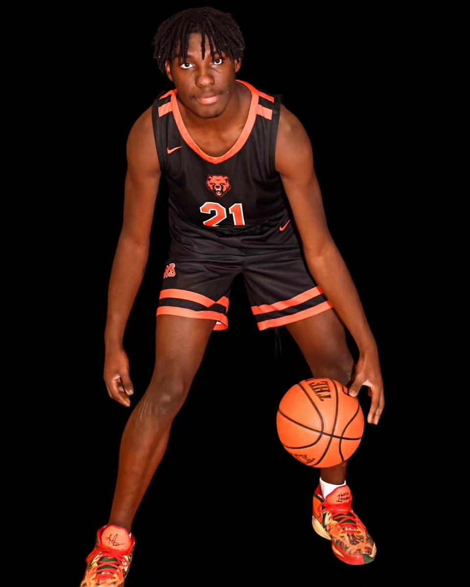 Basketball Season 🏀 
Game Day!
CHS VS PORT ALLEN HIGH
#Basketball #Highschool #MRGOGETIT #Athlete #HighSchool #BasketballSeason #CHS🧡🖤