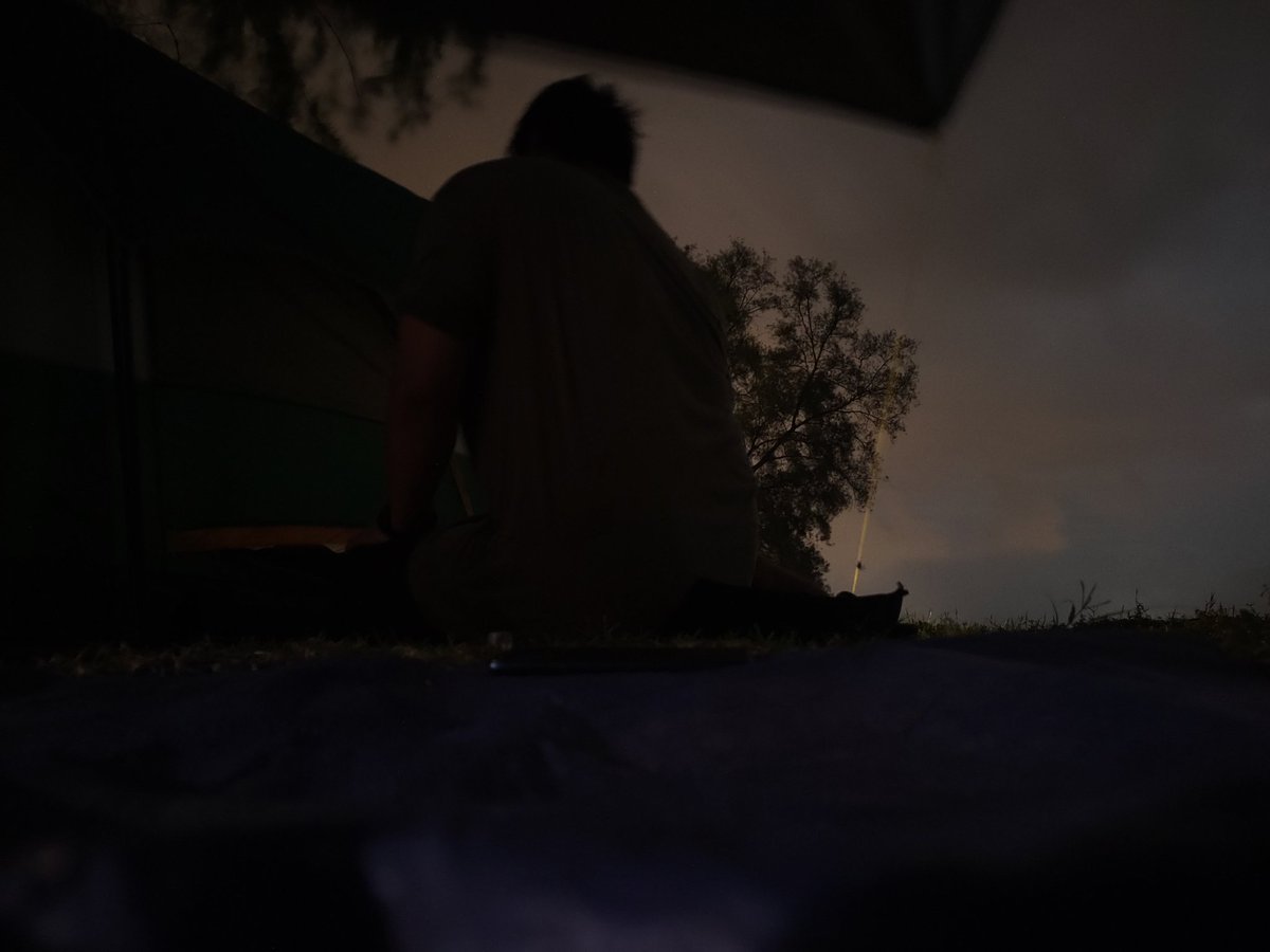 bang8oy's tweet photo. Picnic https://t.co/bb53abbp13