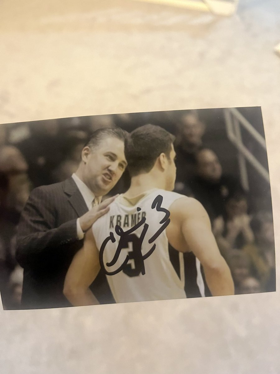 Give away time— have a chance to win a signed photo by Chris Kramer. Two rules— follow my page and retweet this post. I will randomly select a winner after the game tonight! 

#ChaseChats 🎙️ #Purdue 🚂
