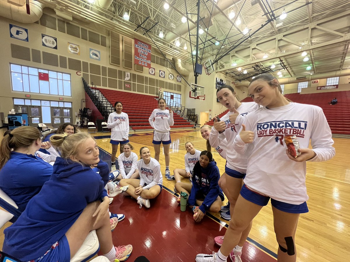 Roncalli Lady Royals Basketball tweet media