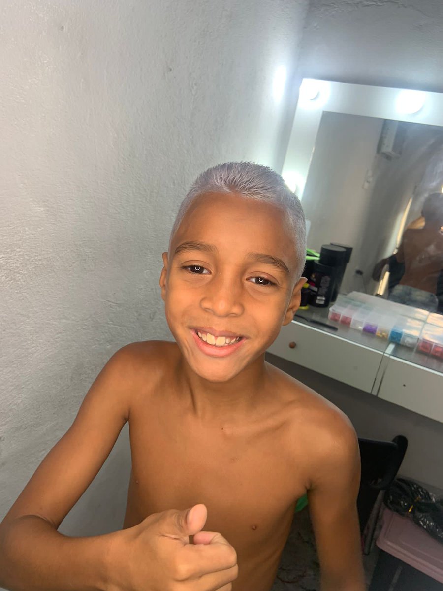 Nevou kids preparado p régua 🥰🥶
0 ardência 
0 incômodo 
Couro cabeludo conservado ✨
Chama 21979277627 
Príncipe Gustavo 🥰