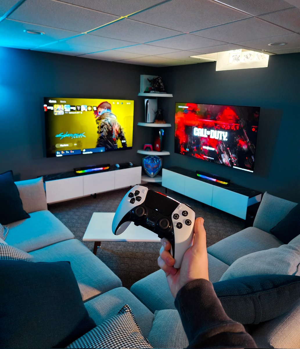 When did you buy your PS5? 🎄🎮
