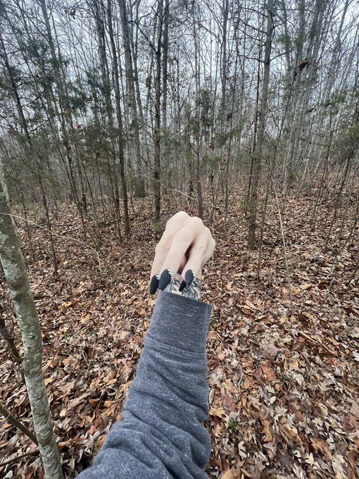 Watch DemonDemi_ 🖤's leaked NSFW photo on TwXstars