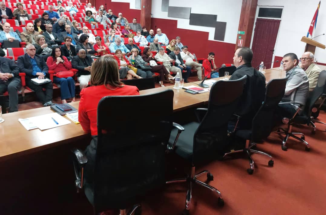 japortalmiranda's tweet photo. Damos seguimiento a la implementación de las medidas aprobadas recientemente para la atención a nuestros trabajadores. 
Se evaluaron las prioridades de trabajo en estas mejoras necesarias, justas y oportunas,  a implementar de manera gradual en el sector.
#CubaPorLaVida 🇨🇺 https://t.co/Ib4wwLNhzT
