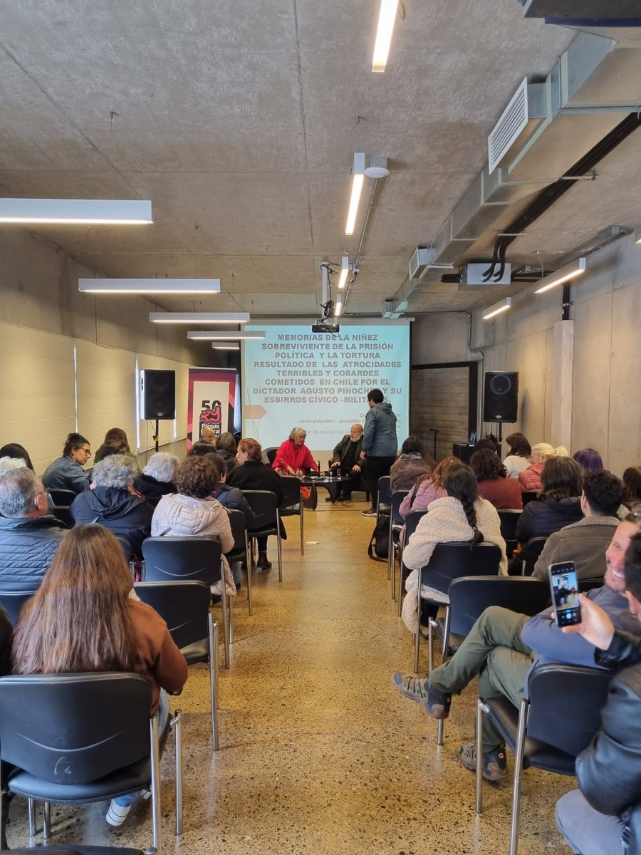 ciudadaniacl's tweet photo. Como Departamento Ciudadanía Cultural, a través de nuestros programas y unidades, les deseamos un feliz 2024 🥳

➡️ #CENTEX #OCCh #BAFONA #ProgramaMigrantes #CulturaMemoriaDDHH #RedCultura #FICR #PuntosDeCultura https://t.co/s2he10gVxa