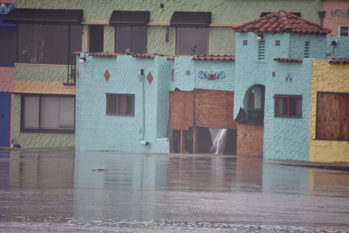I’ve seen the Capitola Venetians take a pounding from waves before, but this was the first time I’ve seen the water level higher than the retaining wall that’s supposed to protect them