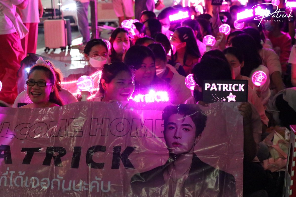 patrick_thfc's tweet photo. แพทริคค้าบ เจ้าปลาดาวมารออยู่ที่ GATE9 แล้วน้า～

Welcome Patrick To Thailand🥳
#PatrickReadyToCTWCountdown
#CTWBKKCountdown2024
#แพทริค #PatrickFinkler #尹浩宇
#Patrick尹浩宇 #แพทริคณัฐวรรธ์ https://t.co/WM31XknUJb