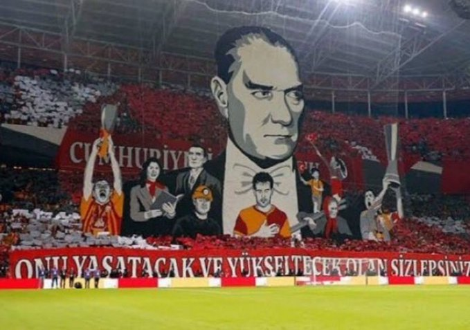 cemoba's tweet photo. Arabistan çölünde de değişmiycek
Ne mutlu Türküm diyene.

#GSvsFB https://t.co/bpCvfRq6Pu