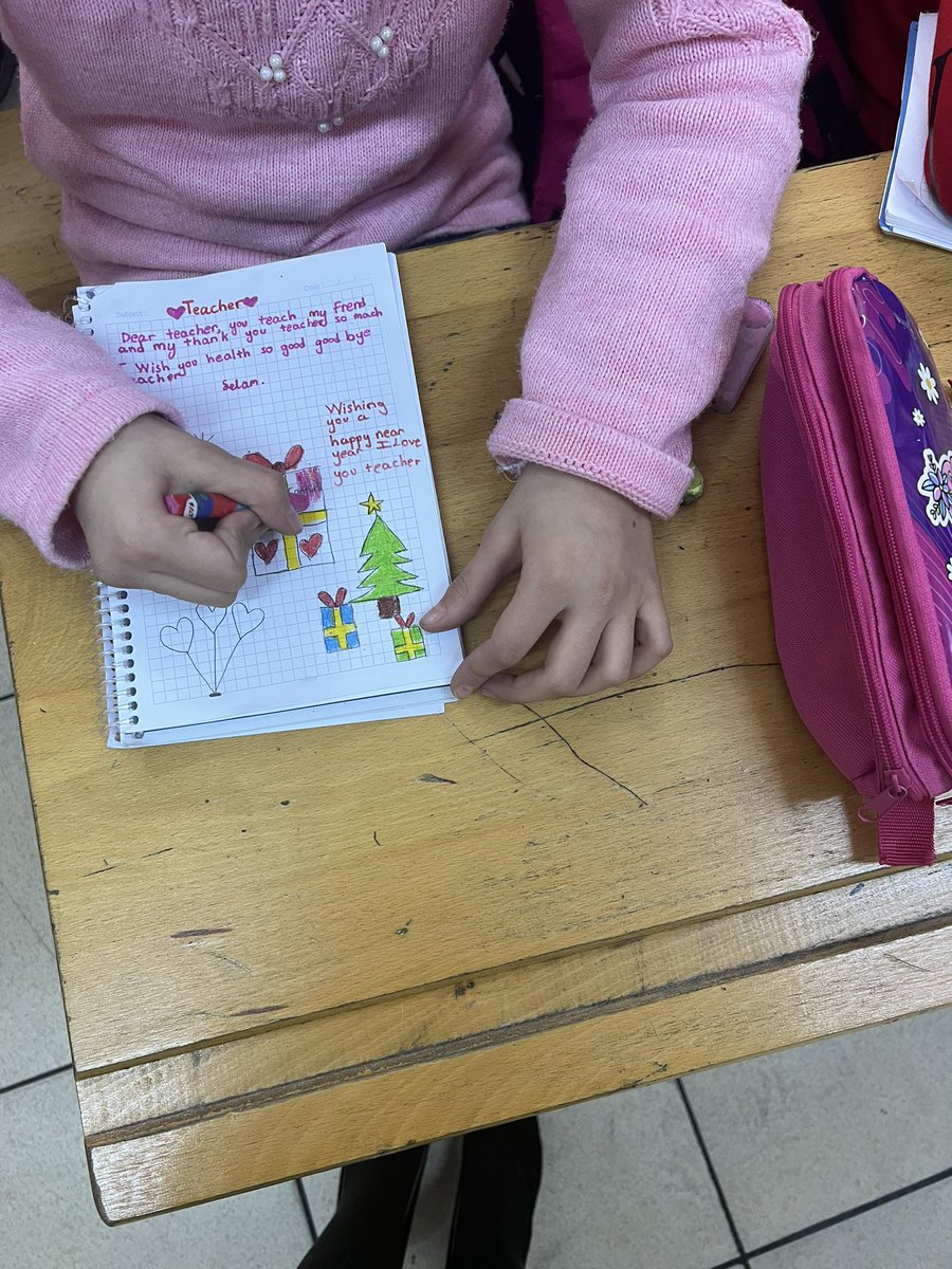 basakkaris's tweet photo. Writing new year messages 🎊🎉
#newyear #2024 @IlokulKayatepe https://t.co/TfrhXSNmUX