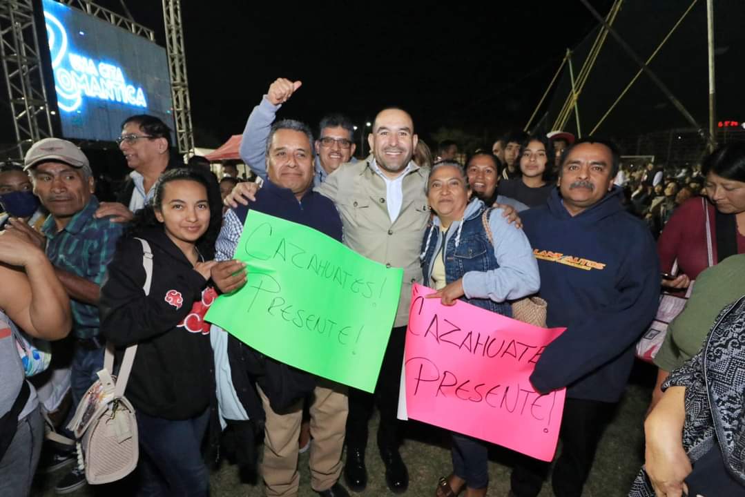 Me siento muy orgulloso del trabajo que se está realizando en Yautepec, pero especialmente  por todo el esfuerzo que está realizando mi padre Agustín Alonso Mendoza de trabajar al frente de esta administración, a la cual le reconozco el corazón que ponen en cada proyecto.