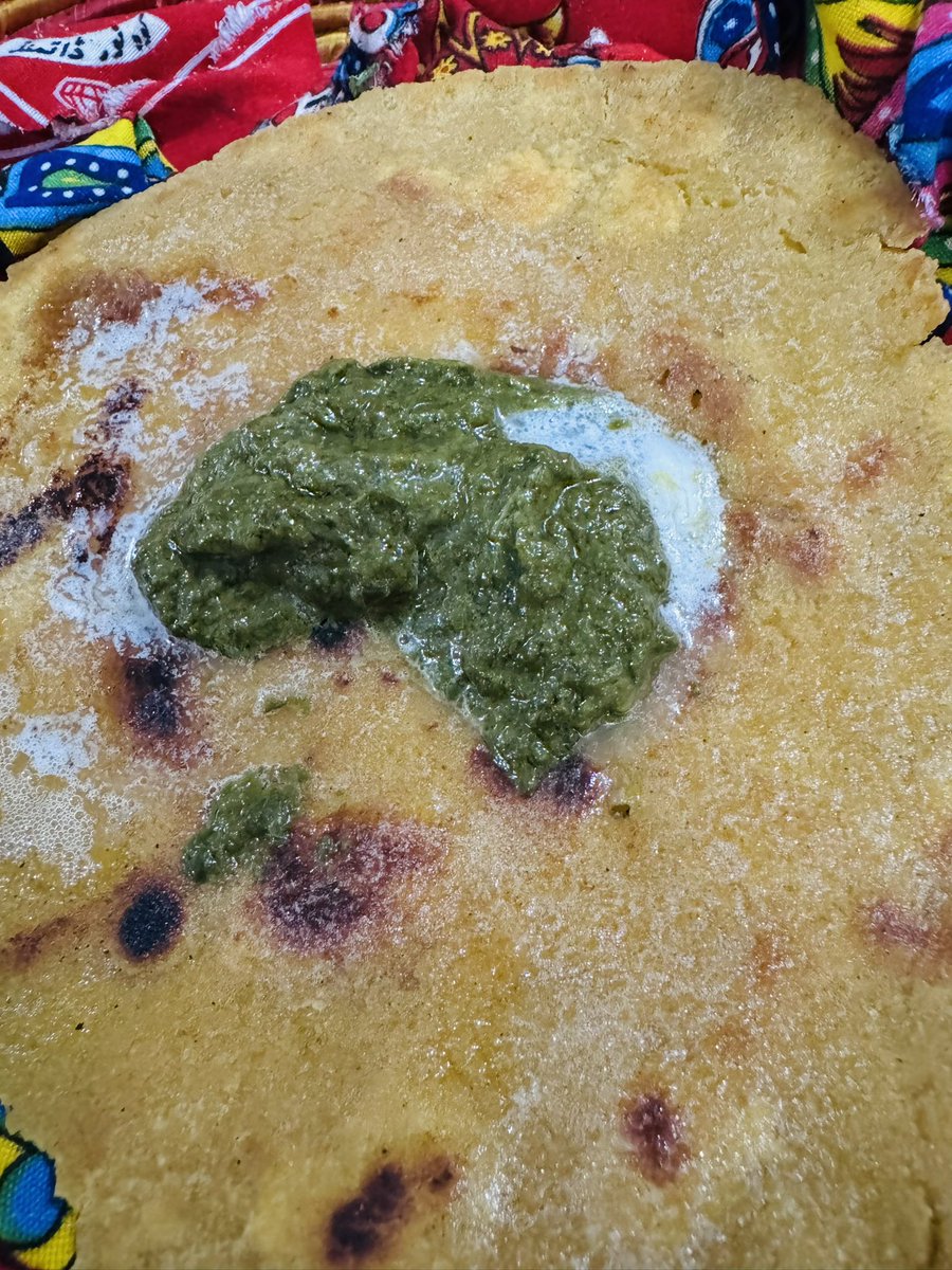 abdullah_rules's tweet photo. Perfect Saughat for winters ? 💕😋 #Pakistan #saag #yummy #lahore #punjab #best https://t.co/YpKbl9J1qp