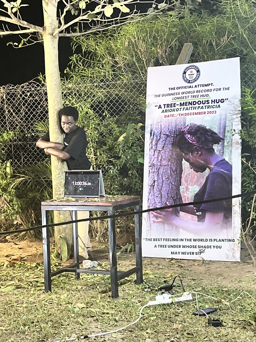 theescosh's tweet photo. We are still going strong 
We equalled,broke,set and are now breaking our own goal
#atreemendoushug 
#faithintrees https://t.co/M38eyzQzxl